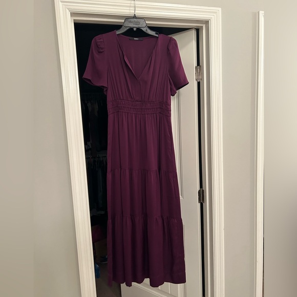 Quince Tiered Washable Silk Maxi Dress in Aubergine / Eggplant - Picture 4 of 14